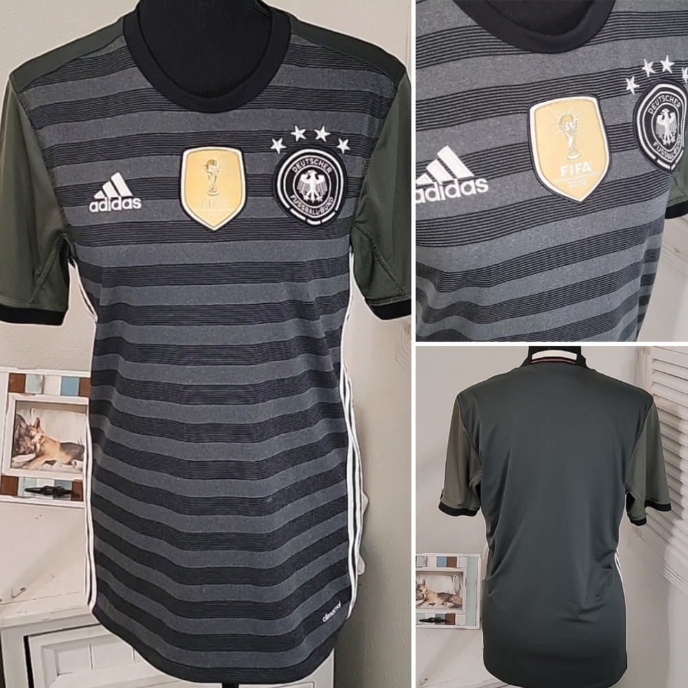 Like New! Deutsche Fussball Bund Jersey